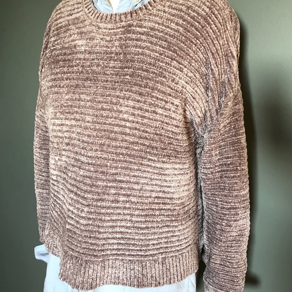 🌸 SOFT AS A CLOUD PINK ROSE PULLOVER NWOT! - Picture 2 of 11
